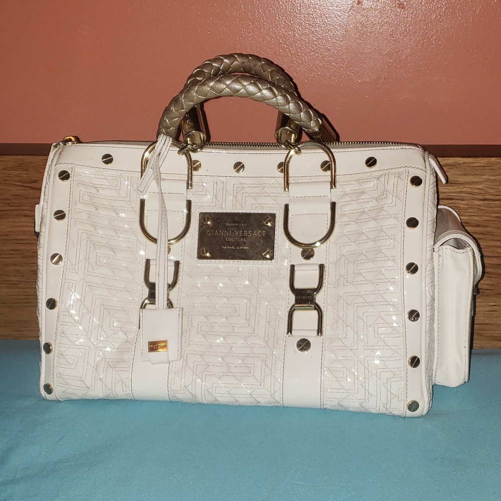 Versace Madonna Vernice Winter White Boston Bag - Picture 3 of 8